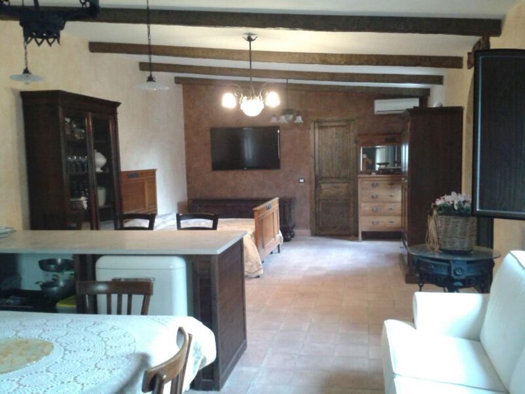 A Casa Di Ludo - Apartments & Short Lets Catánia Kamer foto